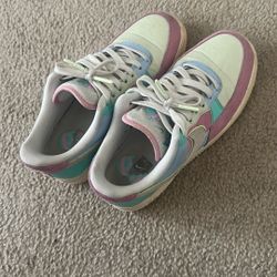 Nike Air Force Easter