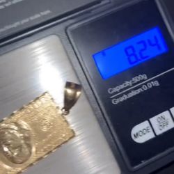 Gold chain 10k gold pendant 14k 