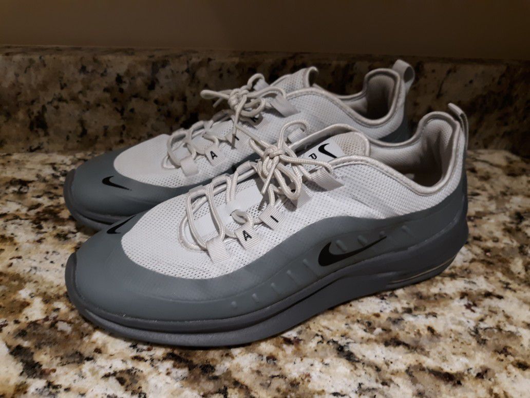 Nike Shoes size 11 $45