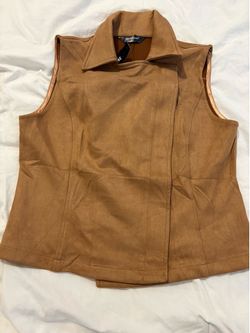 Women’s faux suede vest