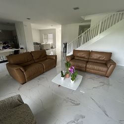 Nautuzzi Leather Couches