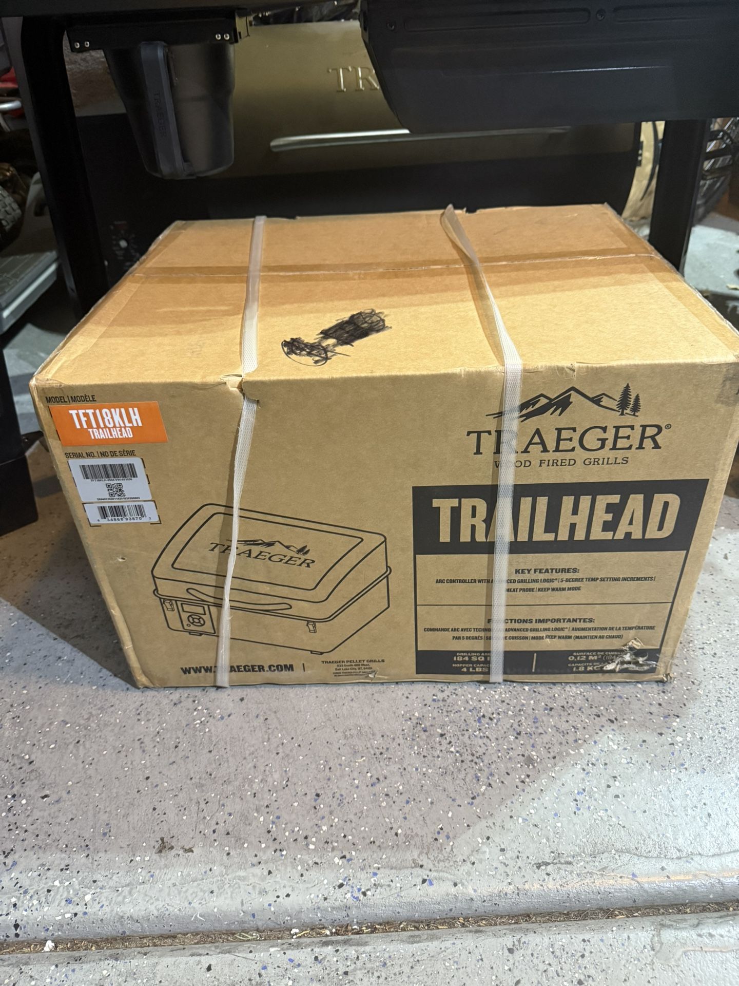 Traeger Trailhead Bundle Wood Pellet Grill