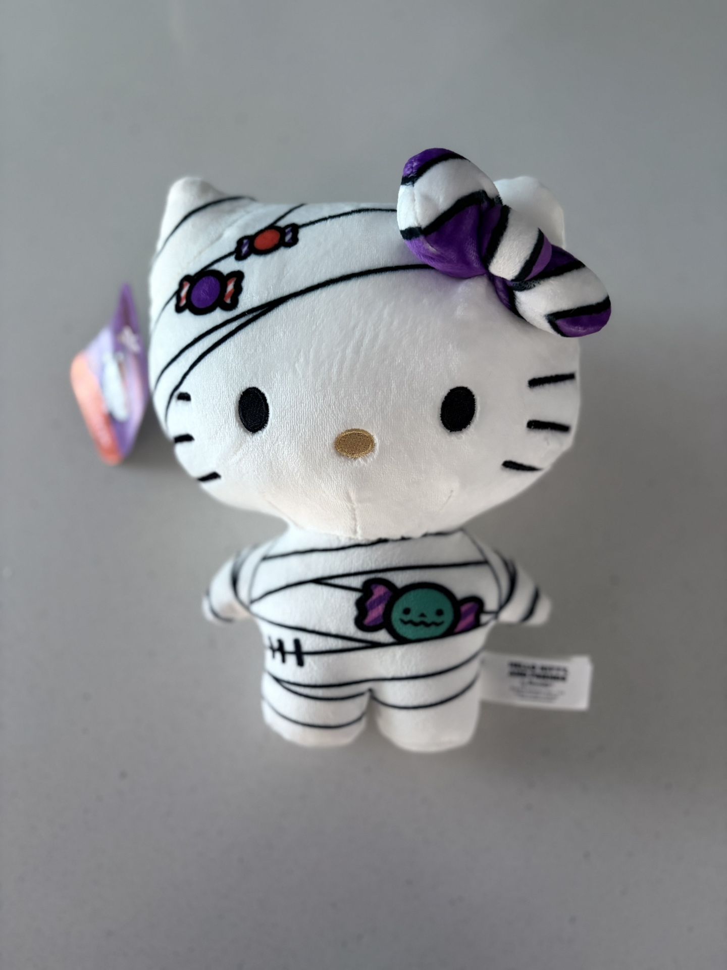 Hello Kitty plushie