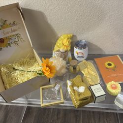 , Sunflower Gifts for Mom Women - Birthday Gifts Sending Sunshine Christmas Gifts Basket Self Care Package Gift Box Gift Unique Gift Bask