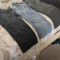 Levi 569’s Size 40x30