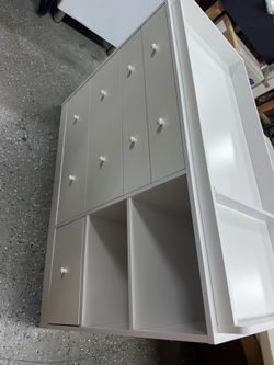 Changing table 📍$140