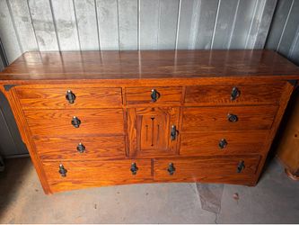 Solid oak Dresser, night stands and media canner