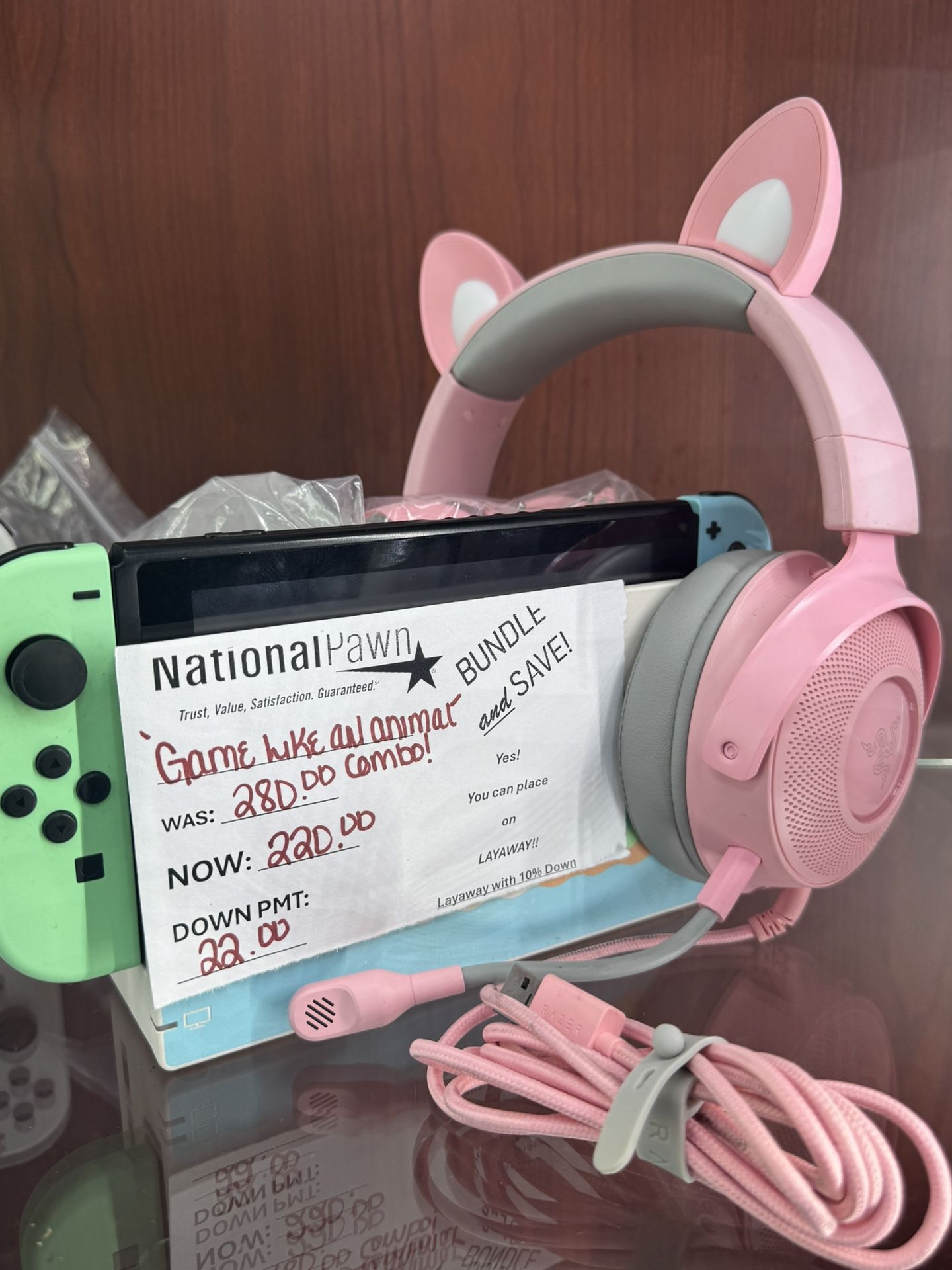 Animal crossing nintendo and headphone bundle!!