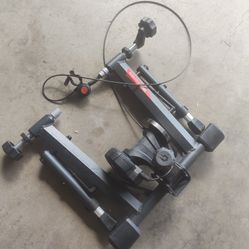 Blackburn Bike Bicycle Trainer