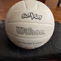 Soft play Wilson Ballyboll Official Size &weight 