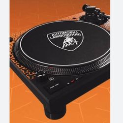 SL1200M7B Technics Turntable New in Box