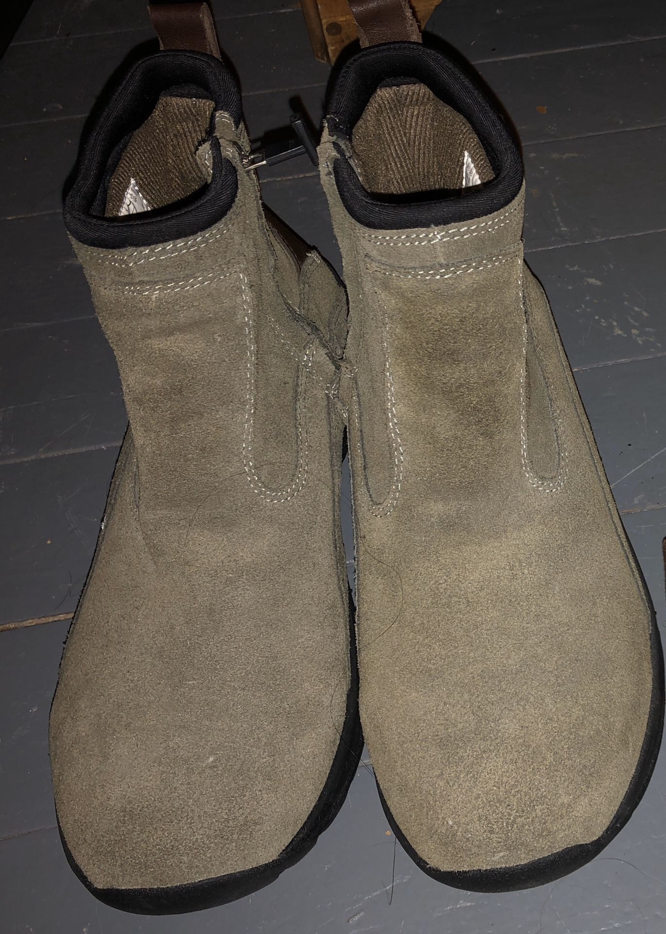 Women’s Size 8.5 Land’s End Leather Ankle Boots