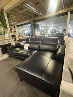 Brand new Black Leather Sectional Sofa recliner with Chaise recliner