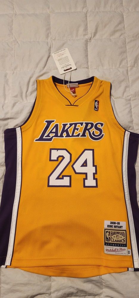 Kobe Bryant Jersey