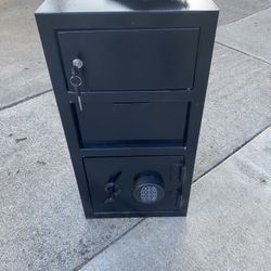 Brand New Heavy Duty Drop Off Safe For $90