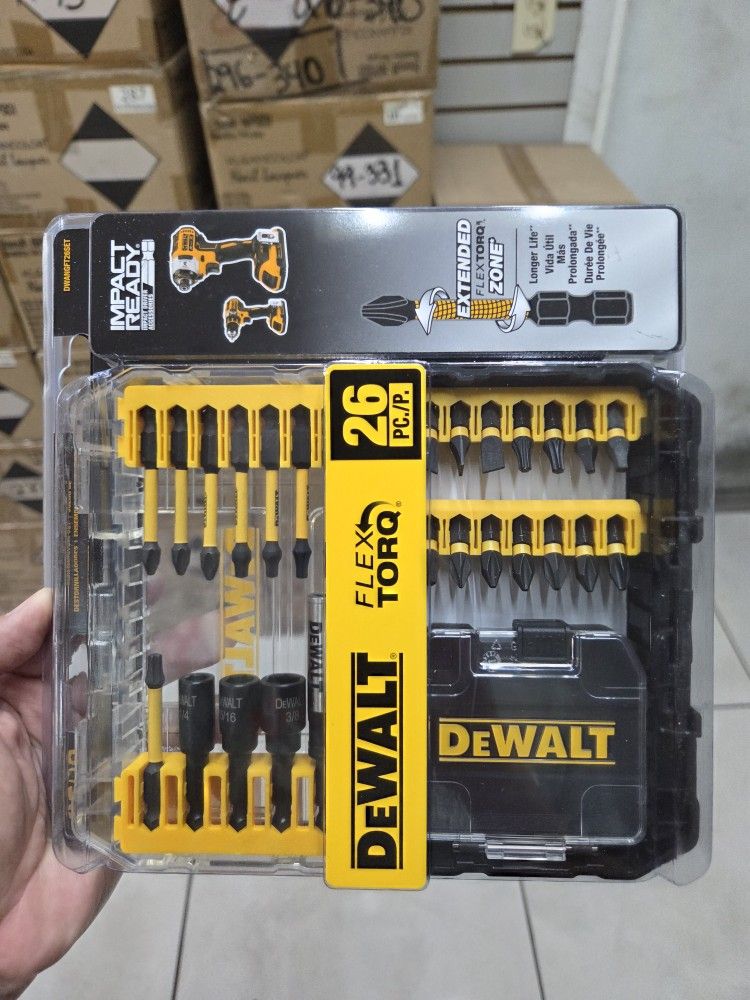 NEW DeWalt 26pc Drive Bits In Tough Case