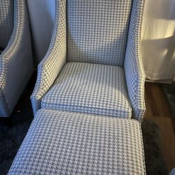 Chair And Ottoman Lounge Set ARHAUS 