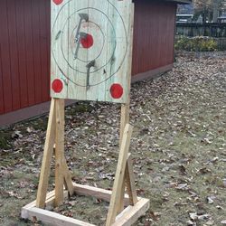 Hatchet Throwing Targets 