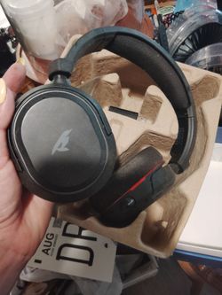 Falcon headphones
