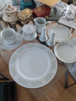 Taihei China Set