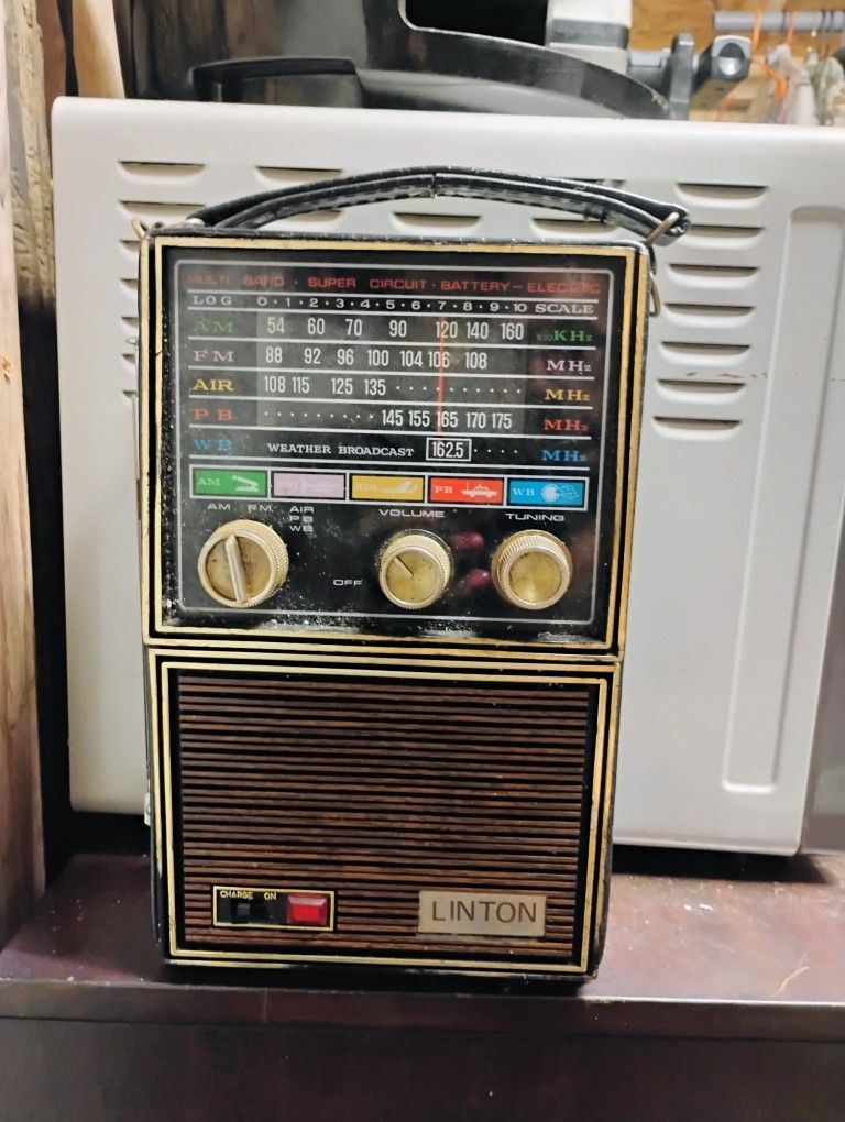 Vintage Radio 