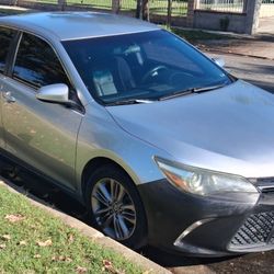 2015 Toyota Camry SE *NO TRADES. CASH ONLY.
