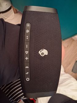Skullcandy speaker