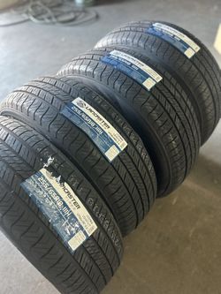 255 45 19 New Tires 