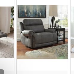 Recliner 