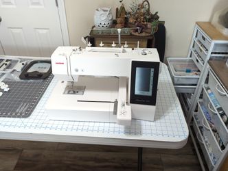 Janome MC500E Embroidery Machine