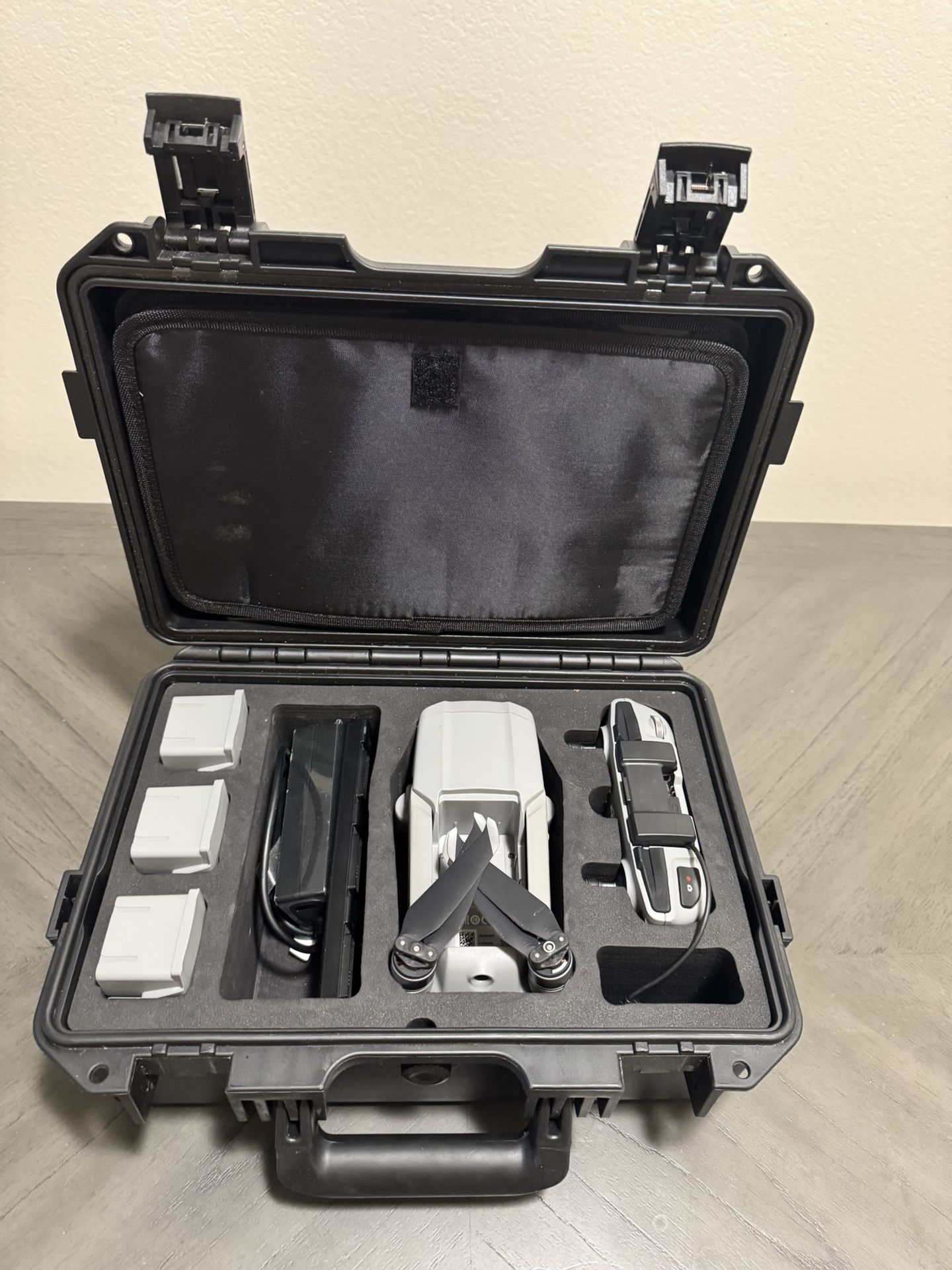 DJI MAVIC AIR 2 Drone