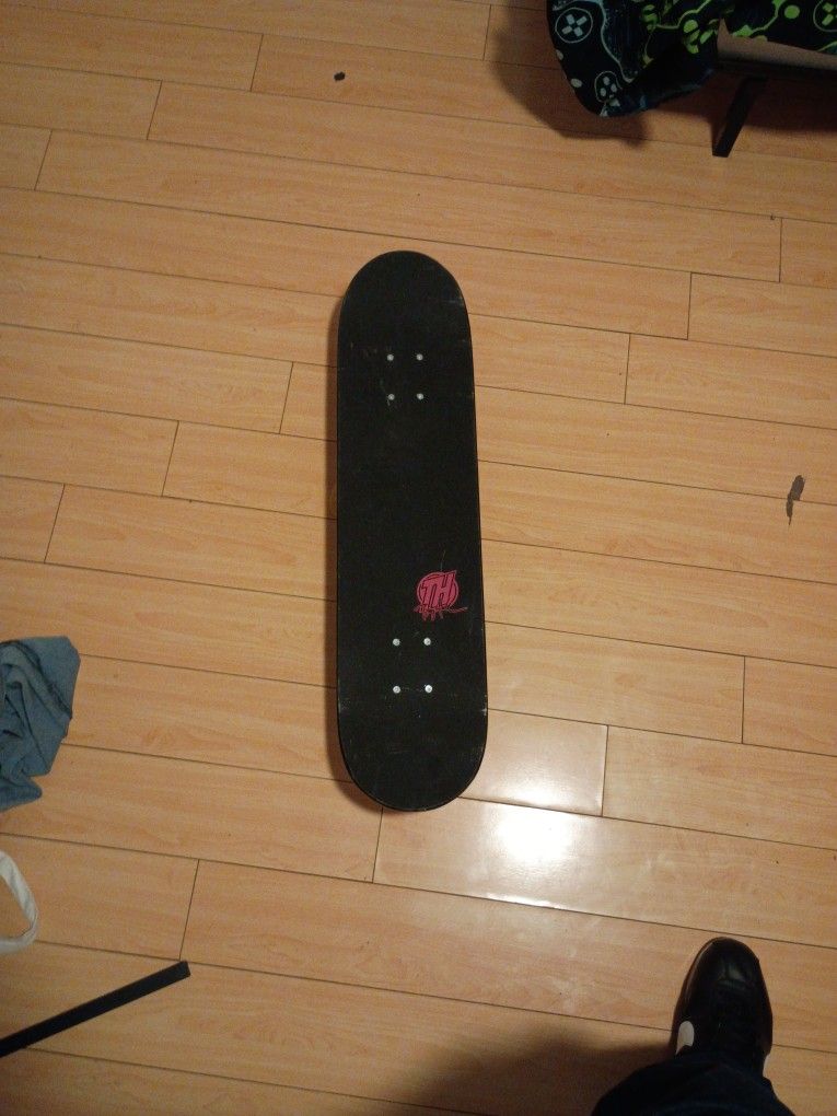Tony Hawk Skateboard