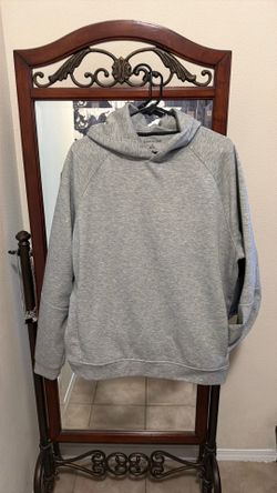Moving Sale – Kenneth Cole Men’s XLarge Sweatshirts!