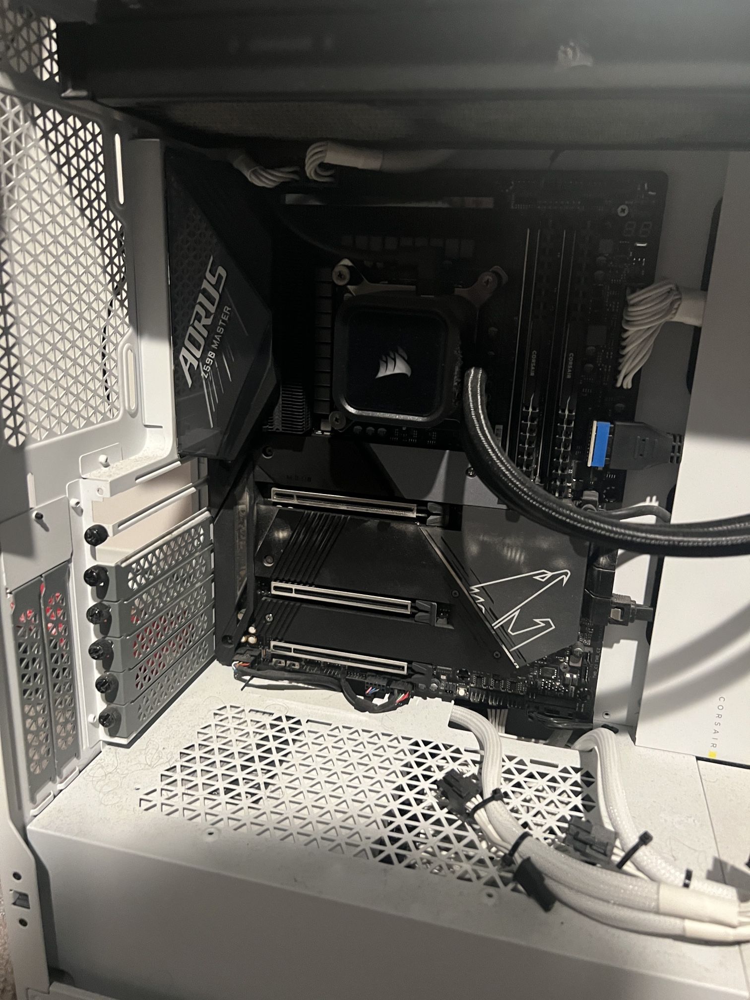 Full Tower Computer