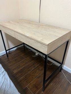 Desk for office or table