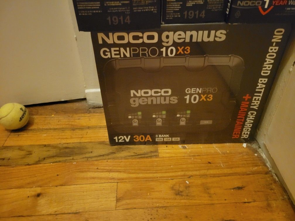 Noco Genius Genpro10×3 12v 30a