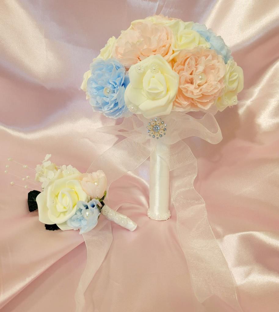 NEW! Bride Pearl Bouquet and Groom Boutonnière (Blue/Pink/ Off White