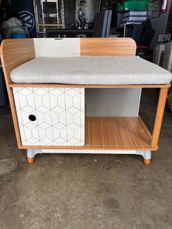 KidKraft Mid Century Reading Nook