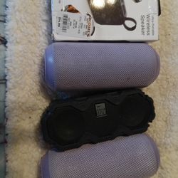 Like New Bluetooth Speakers 