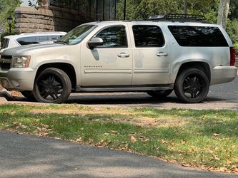 2011 Chevrolet Suburban