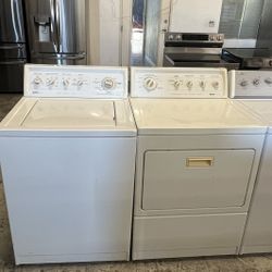 Kenmore Top Load Washer And Gas Dryer Set