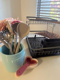 Kitchenware ￼