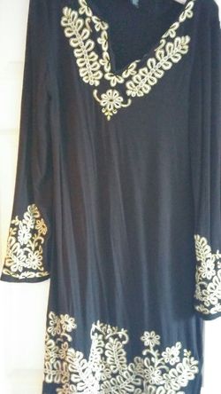 Embrodered black dress