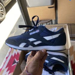 Men’s Reebok Classics Size - 10