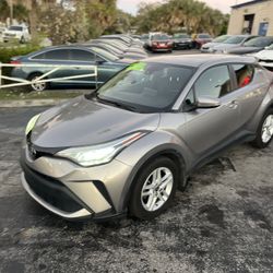 2020 Toyota  C-HR $995 Down 