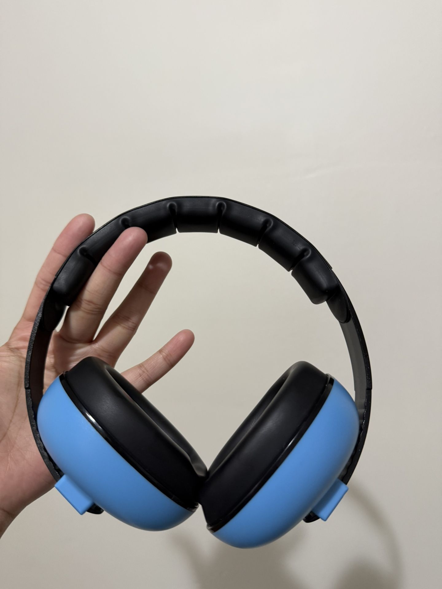 Earmuffs