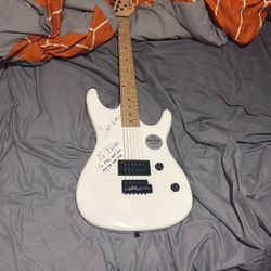 ELECTRIC GUITAR SIGNED BY CAPTAIN LEE FROM BELOW DECK
