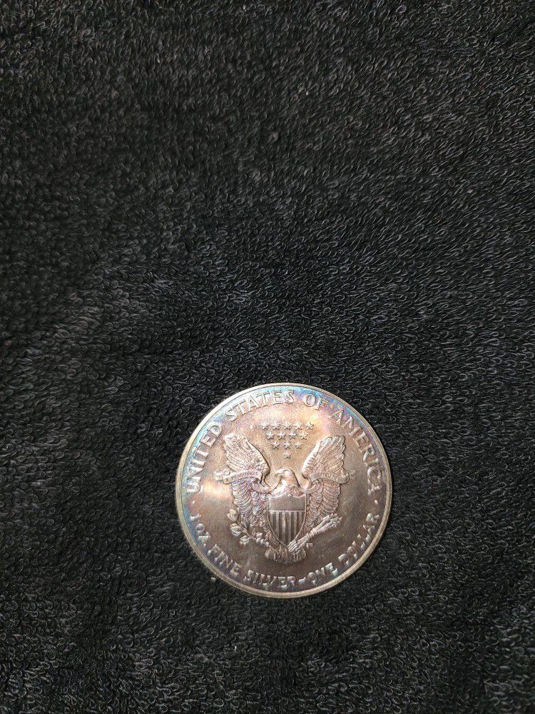 2004 Liberty  Dollar 1oz Fine Silver 