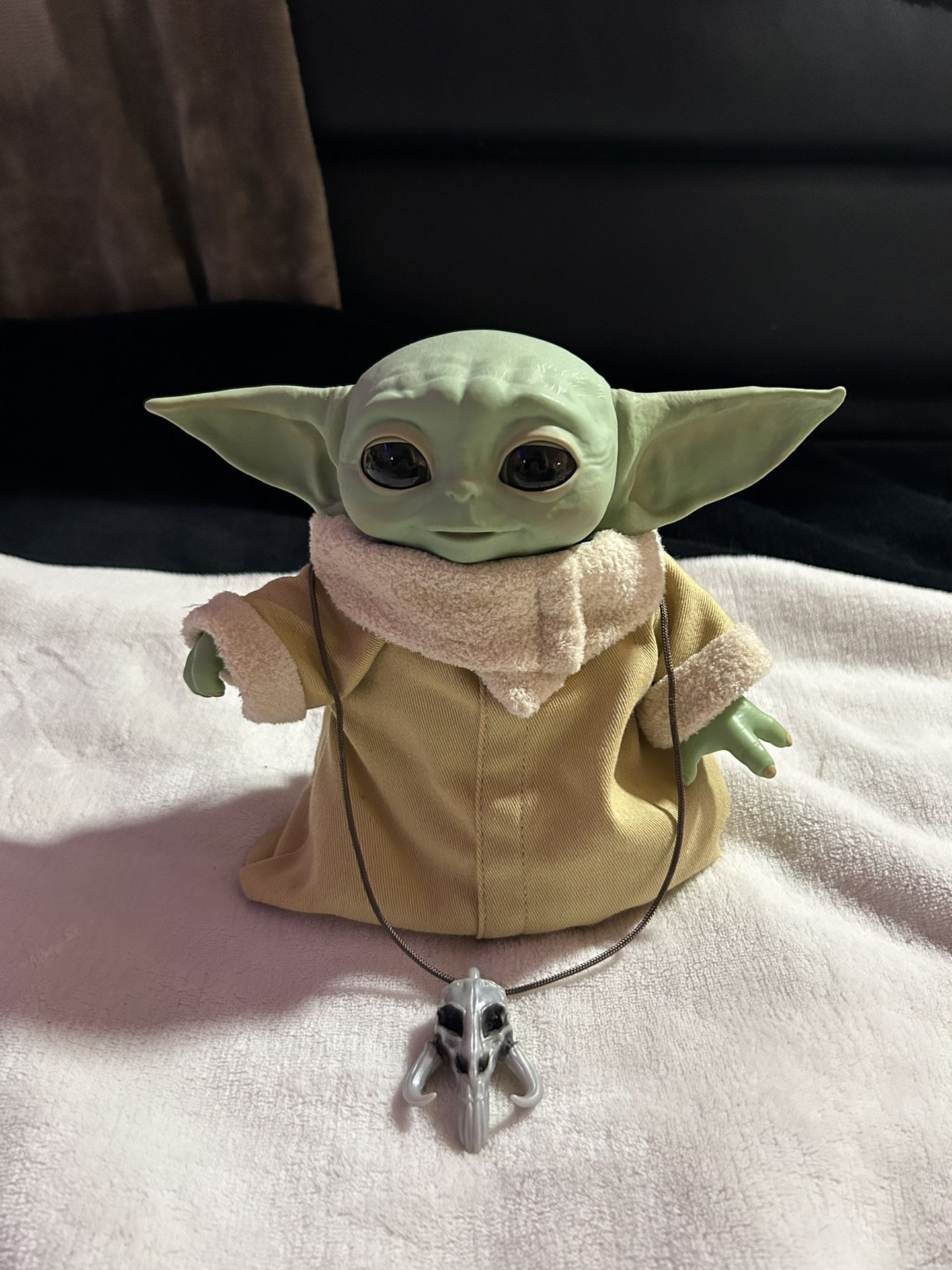Disney Baby Yoda - Star Wars The Mandalorian The Child Animatronic
