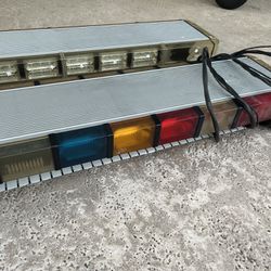 Two Whelen Light Bars Lightbars Police Emergency Vehicle 